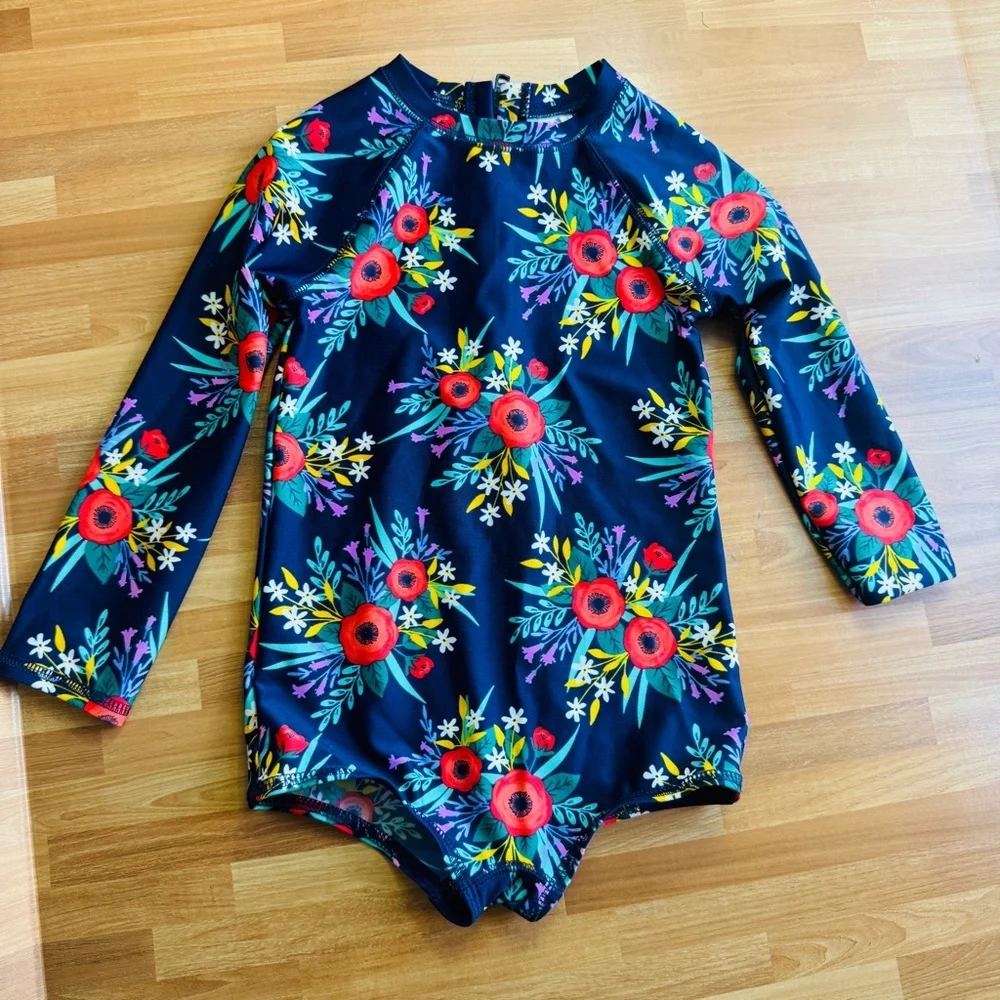 Girls swim shirt/bodysuit 4/5 floral with zipper